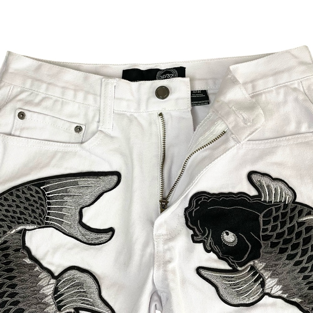 32/32 Koi‎ Fish Embroidered White Jeans - Picture 7 of 14